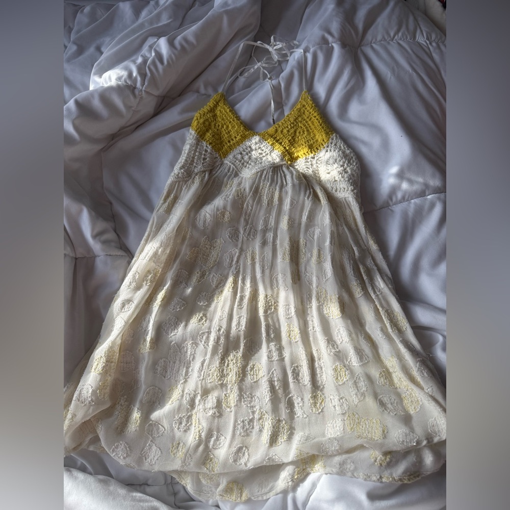 Yellowbell White Crochet Boho Sparkle Halter Top